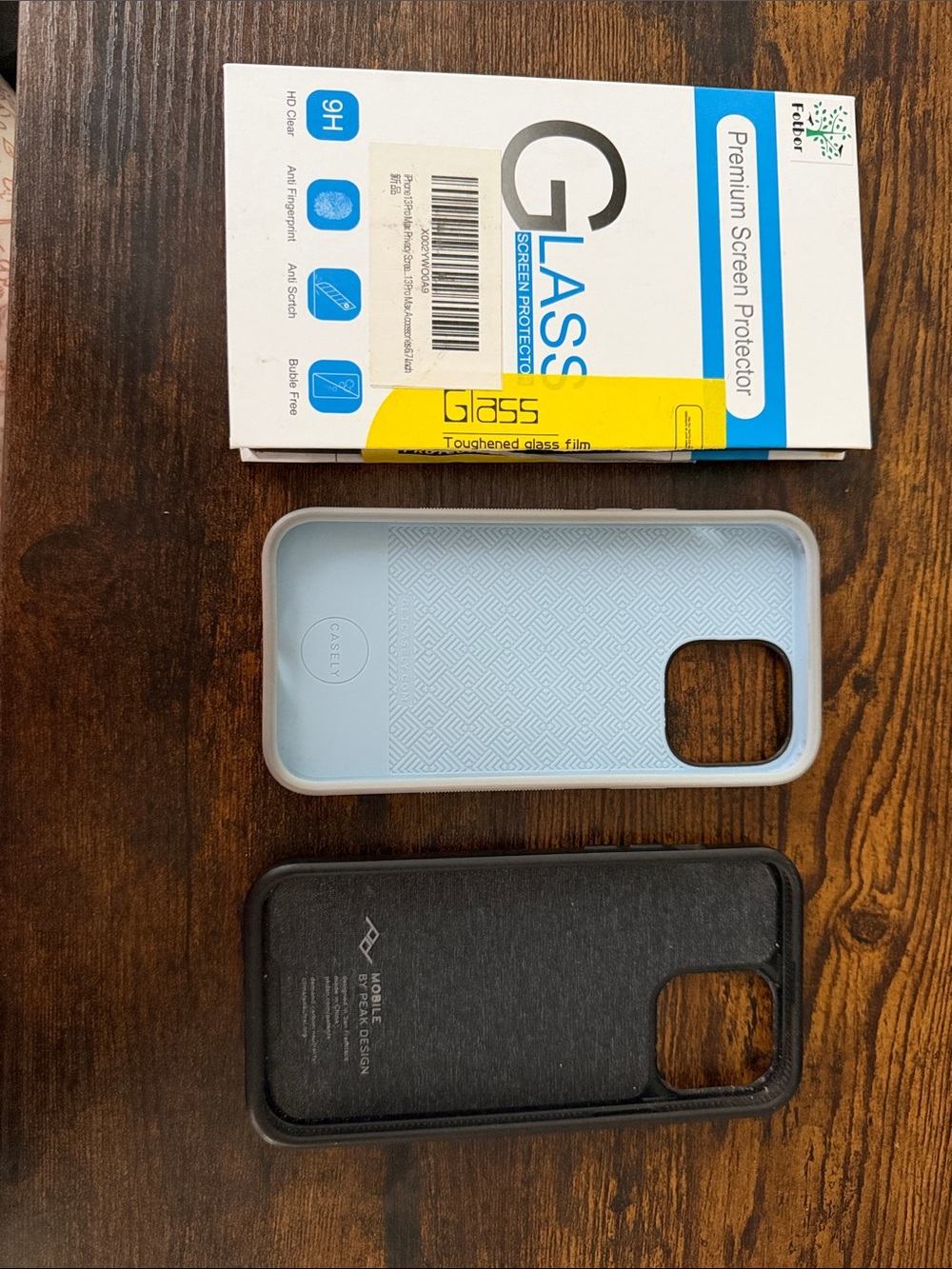 2 phone cases and 1 screen protector- iPhone 13 Pro Max